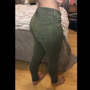 Green American Eagle Super Stretch Jeans